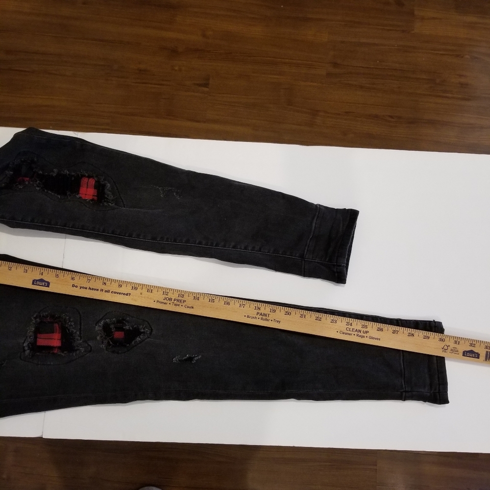 Judy Blue Jeans Size 13/31 Black Distressed Buffalo Plaid Patch + Cuff Skinny - Picture 7 of 11